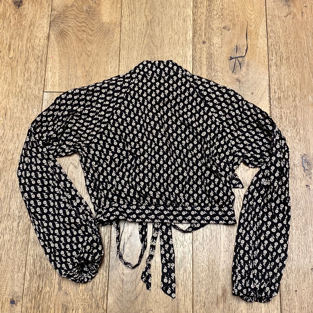 Topshop Cropped Blouse